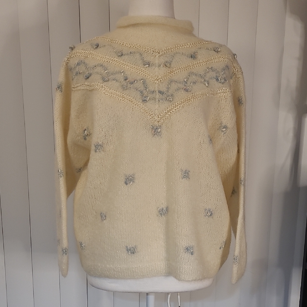 Vtg. (1990's) Jennifer Reed Hand Knitted Pullover Cream Sweater